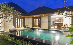 The Banyumas Suite Villa Legian